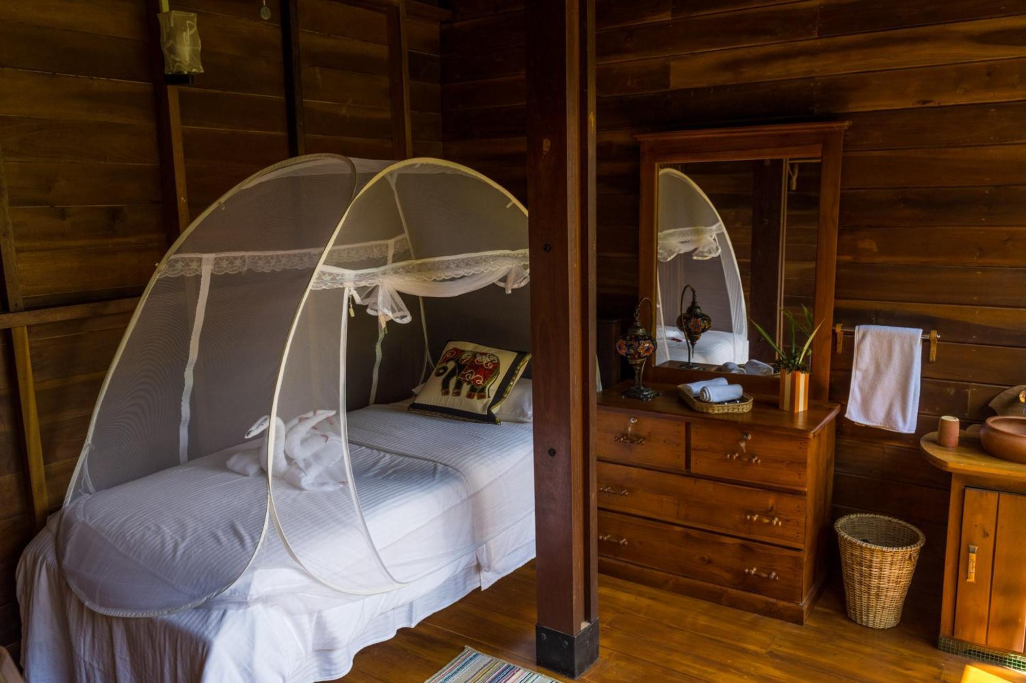 Wanakaset Forest Glamping Китулгала Экстерьер фото